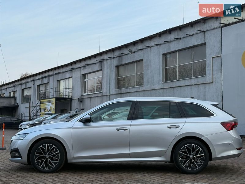 Универсал Skoda Octavia 2021 в Луцке