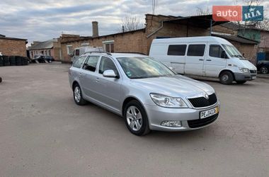 Універсал Skoda Octavia 2009 в Нововолинську
