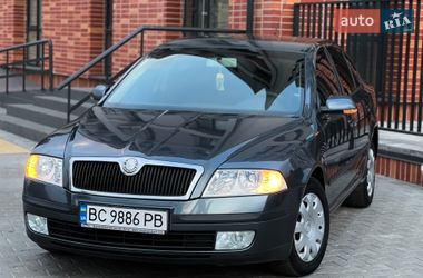 Ліфтбек Skoda Octavia 2004 в Самборі