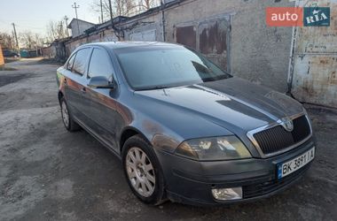 Ліфтбек Skoda Octavia 2004 в Здолбуніві