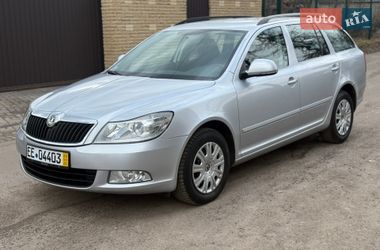Універсал Skoda Octavia 2010 в Житомирі