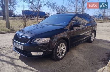 Универсал Skoda Octavia 2016 в Александрие