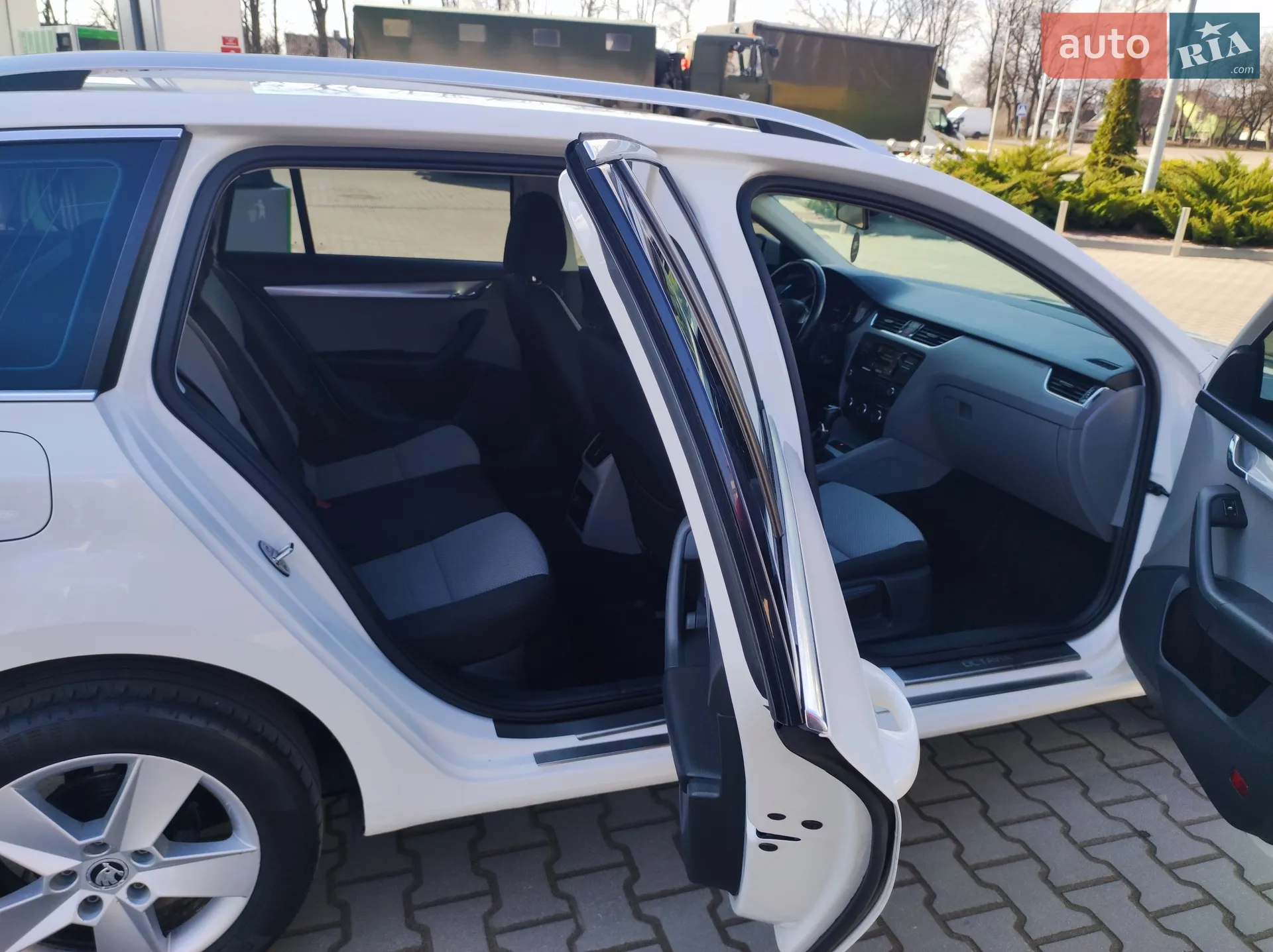 2015 Skoda Octavia - мініатюра 20