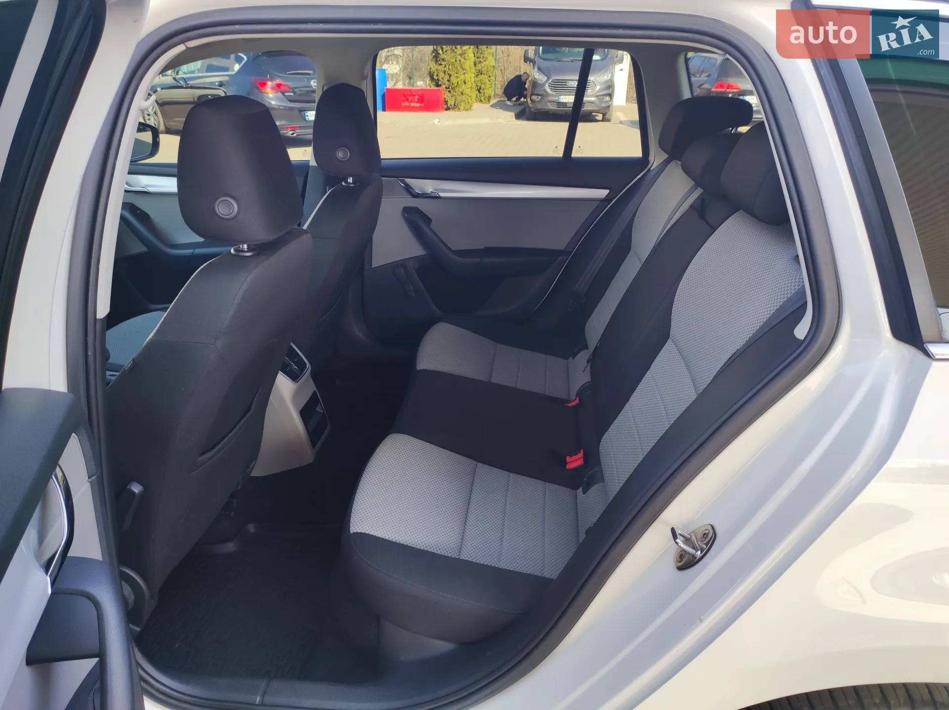 2015 Skoda Octavia - мініатюра 22