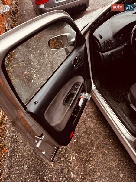 Лифтбек Skoda Octavia 2004 в Полтаве фото 11 Лифтбек Skoda Octavia 2004 в Полтаве