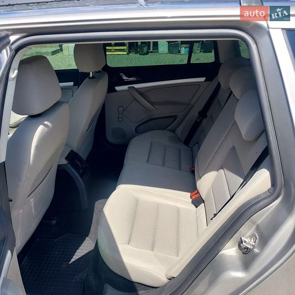 Универсал Skoda Octavia 2008 в Ольшанке