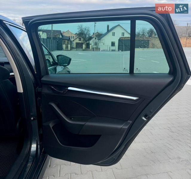 Универсал Skoda Octavia 2020 в Ровно