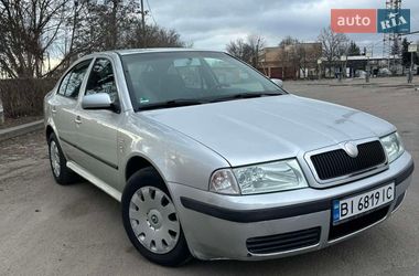Лифтбек Skoda Octavia 2004 в Лубнах