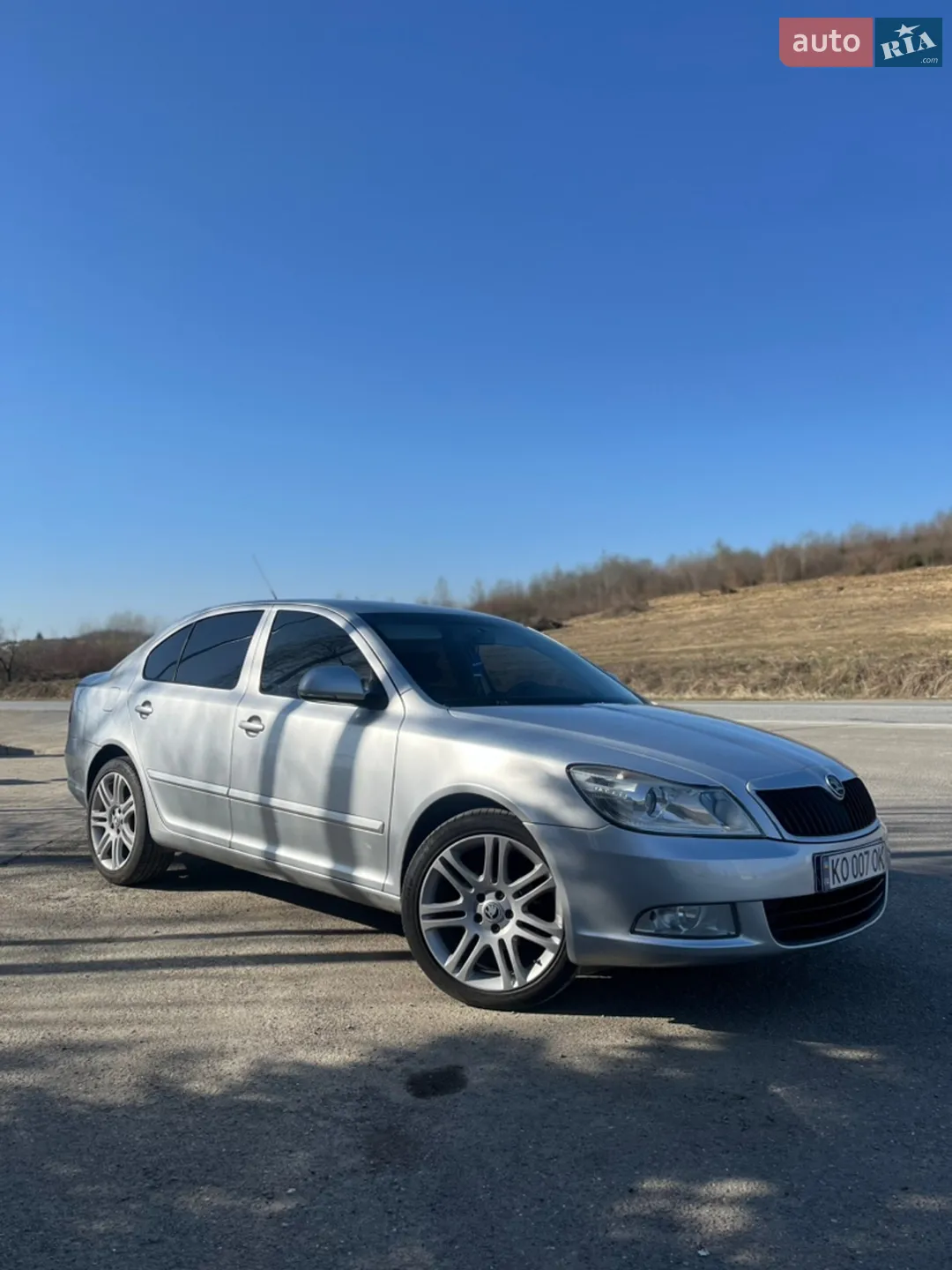 2010 Skoda Octavia - мініатюра 3