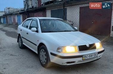 Лифтбек Skoda Octavia 2000 в Тернополе