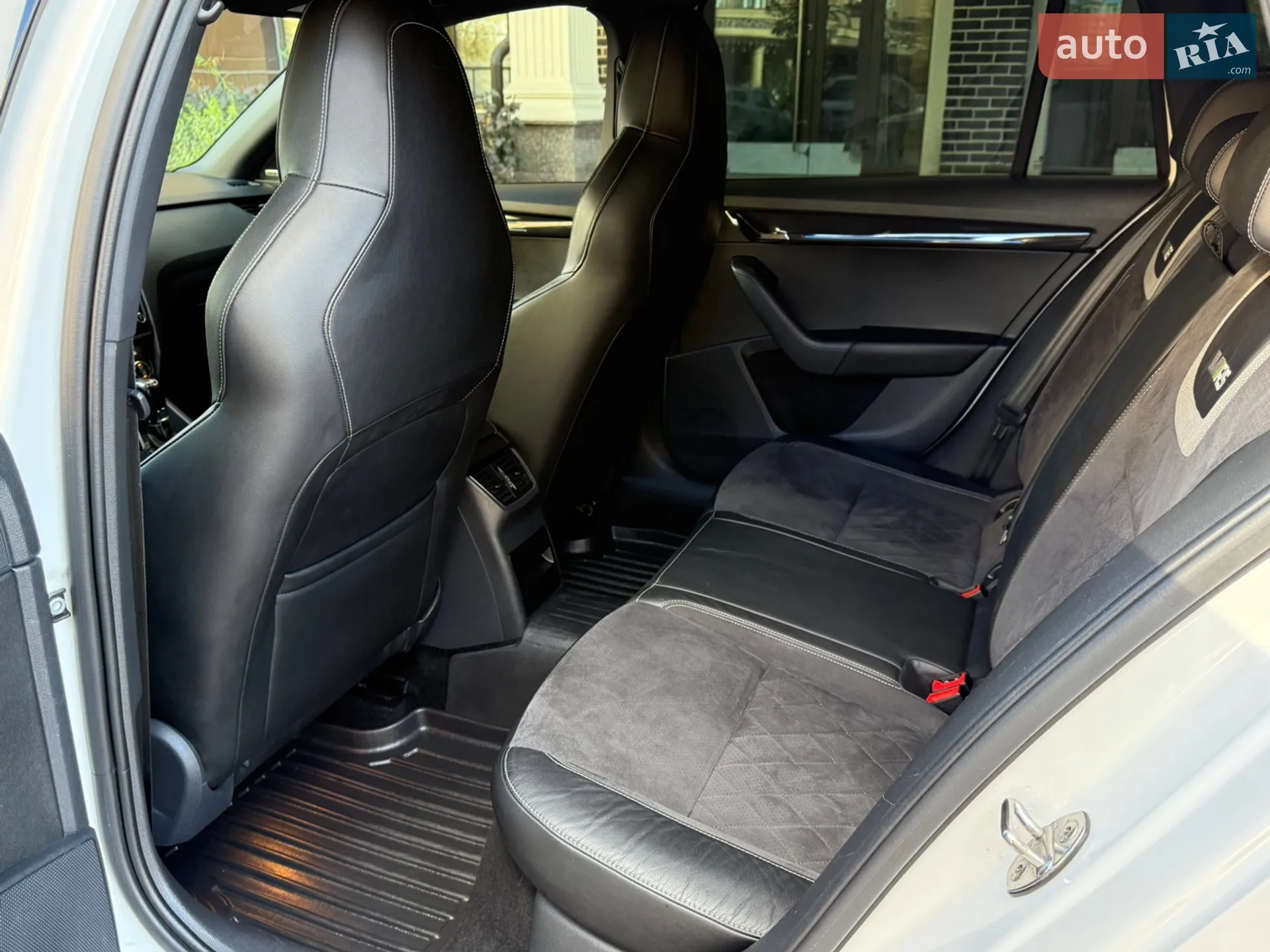 2019 Skoda Octavia - мініатюра 18