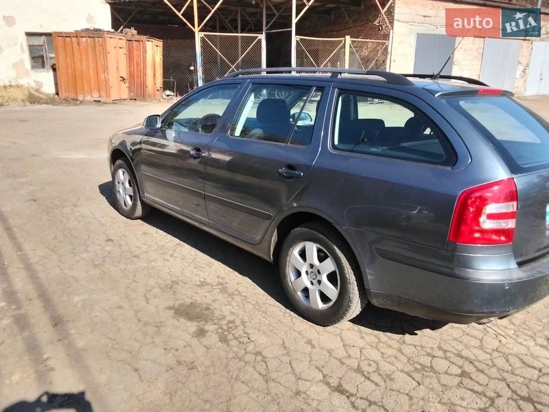 Универсал Skoda Octavia 2006 в Ровно