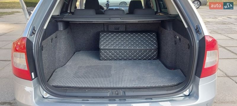 Универсал Skoda Octavia 2010 в Львове