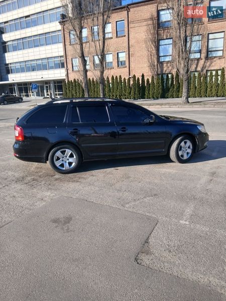 Универсал Skoda Octavia 2013 в Киеве