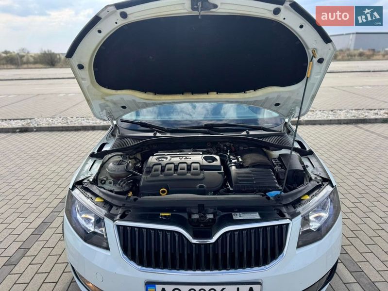 Универсал Skoda Octavia 2015 в Ужгороде