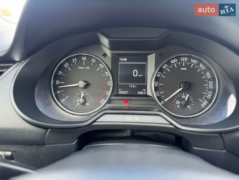 Универсал Skoda Octavia 2015 в Ужгороде