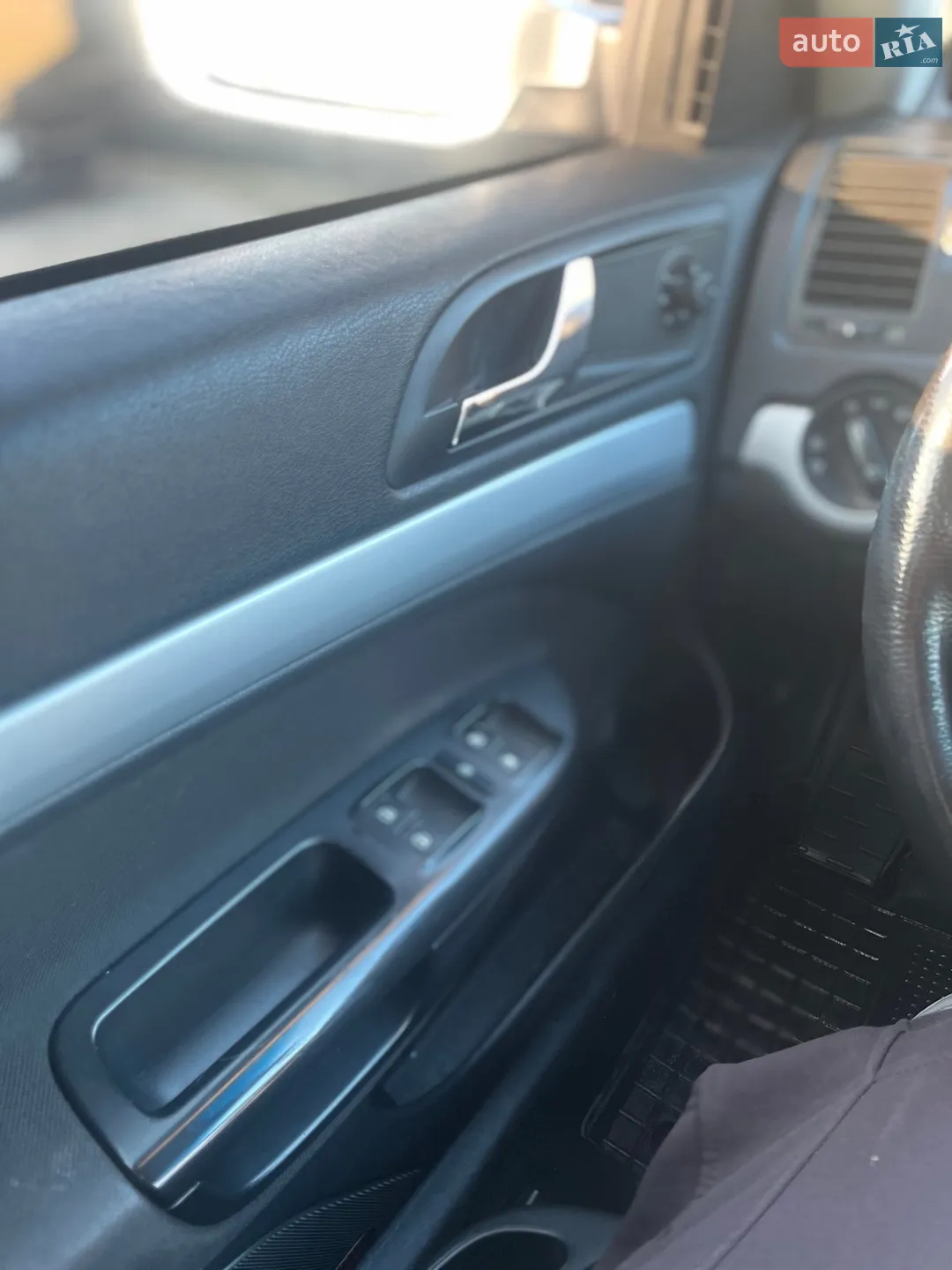 2010 Skoda Octavia - мініатюра 7