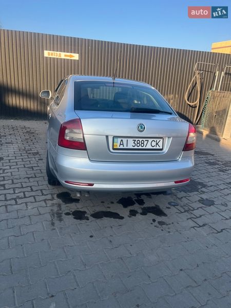 Лифтбек Skoda Octavia 2010 в Василькове