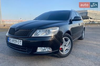 Універсал Skoda Octavia 2009 в Львові