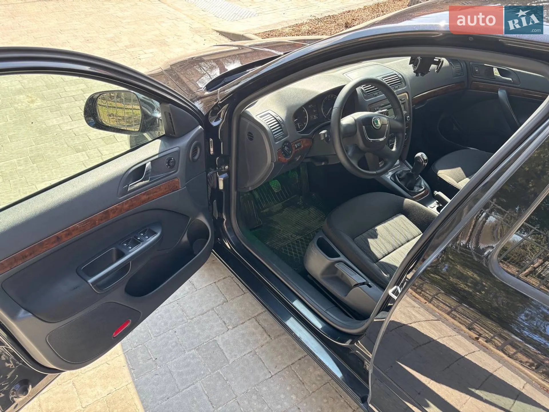 2011 Skoda Octavia - мініатюра 7