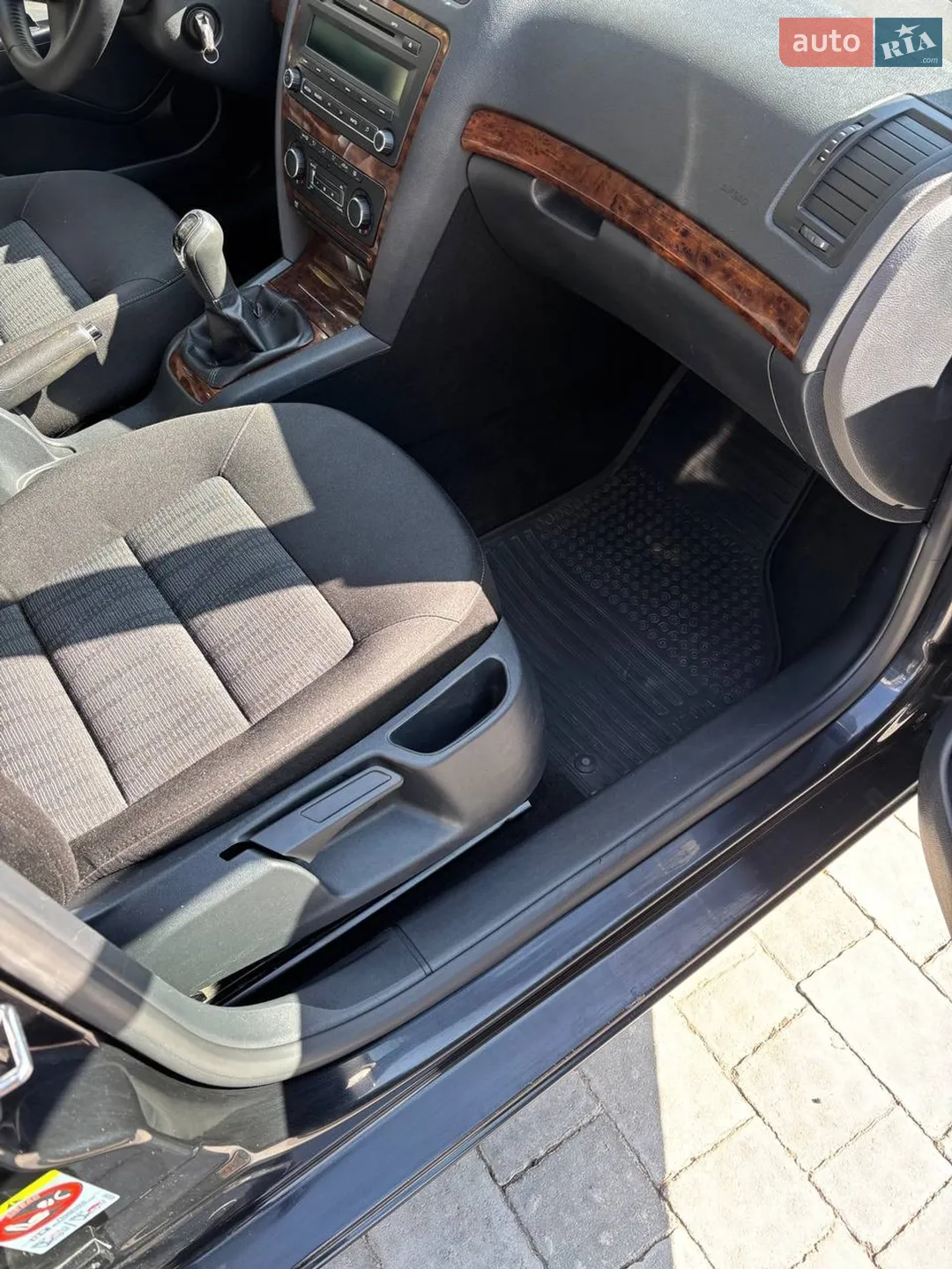 2011 Skoda Octavia - мініатюра 17