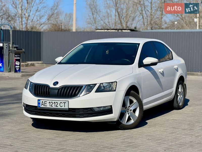 Лифтбек Skoda Octavia 2017 в Днепре фото 9 Лифтбек Skoda Octavia 2017 в Днепре