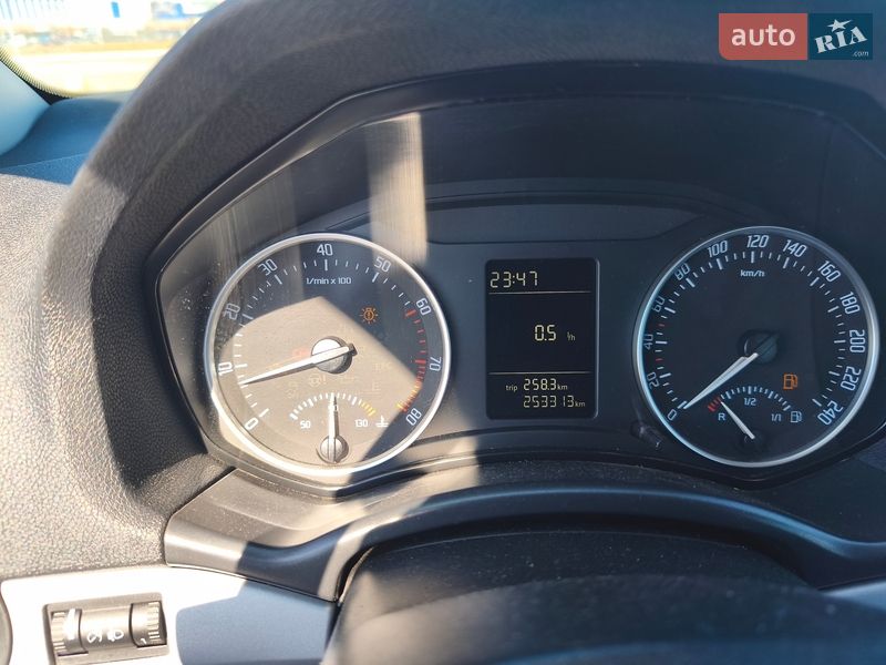 Лифтбек Skoda Octavia 2011 в Киеве фото 56 Лифтбек Skoda Octavia 2011 в Киеве