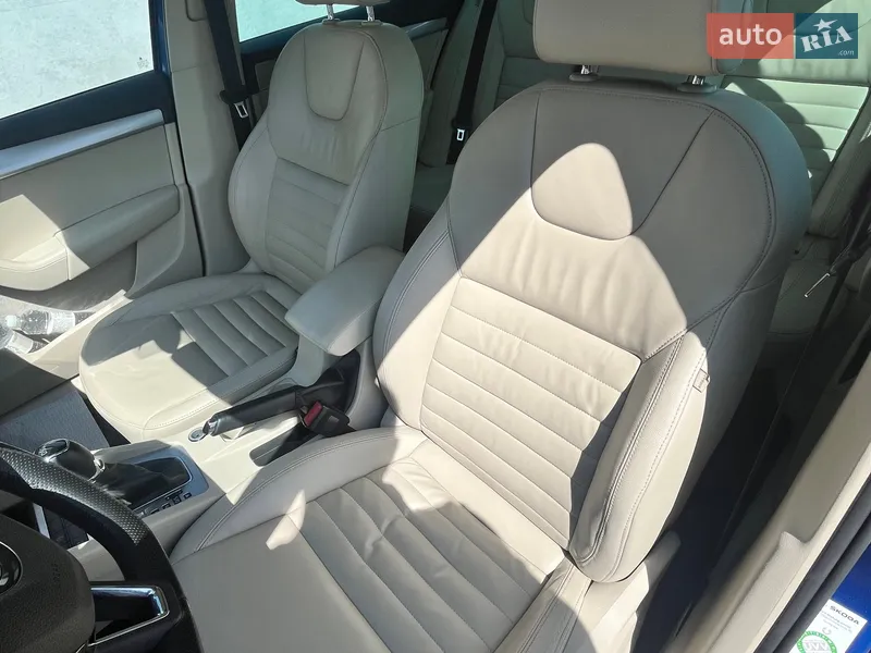 Skoda Octavia 2016 VIN TMBJG7NE9H0061422 фото оголошення 18 з 56