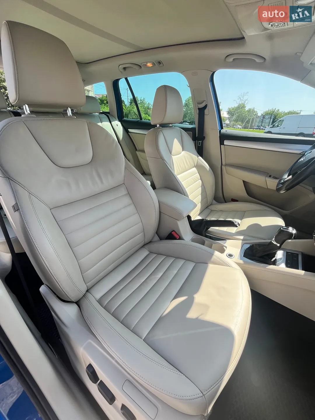2015 Skoda Octavia - мініатюра 26