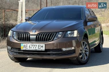 Лифтбек Skoda Octavia 2017 в Днепре