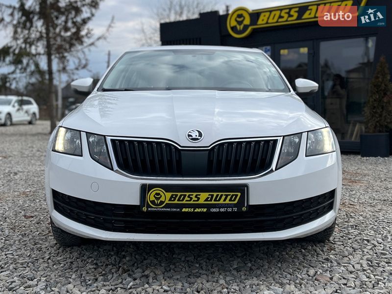 Ліфтбек Skoda Octavia 2019 в Коломиї
