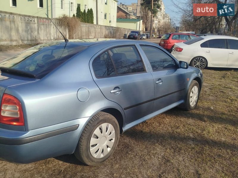 Лифтбек Skoda Octavia 2009 в Киеве