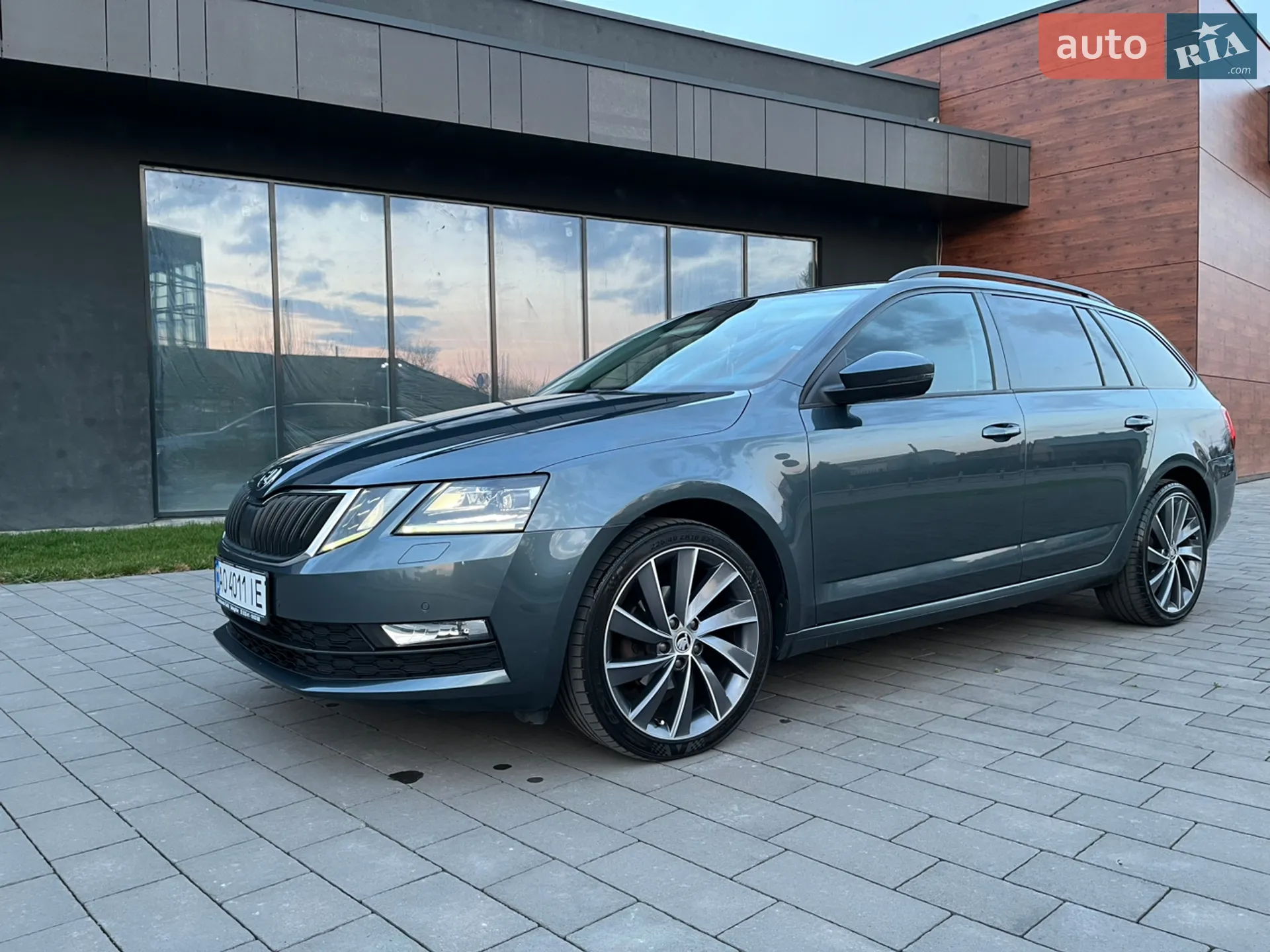 2017 Skoda Octavia - мініатюра 22