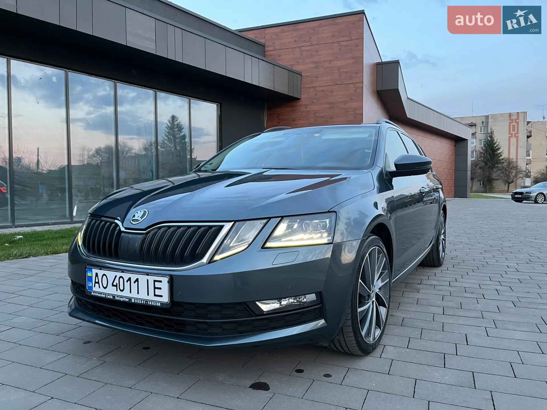 2017 Skoda Octavia - мініатюра 23