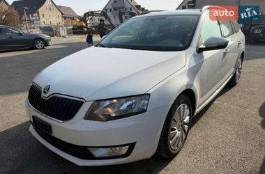 Универсал Skoda Octavia 2015 в Буче