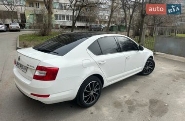 Лифтбек Skoda Octavia 2013 в Днепре