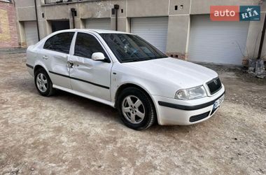 Ліфтбек Skoda Octavia 2000 в Тернополі