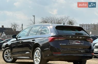 Универсал Skoda Octavia 2023 в Луцке