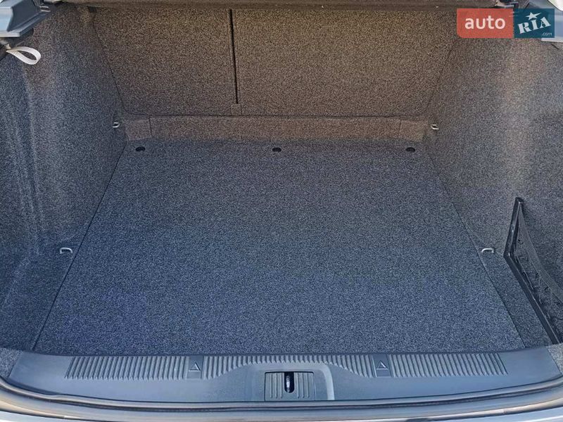 Лифтбек Skoda Octavia 2009 в Киеве фото 10 Лифтбек Skoda Octavia 2009 в Киеве