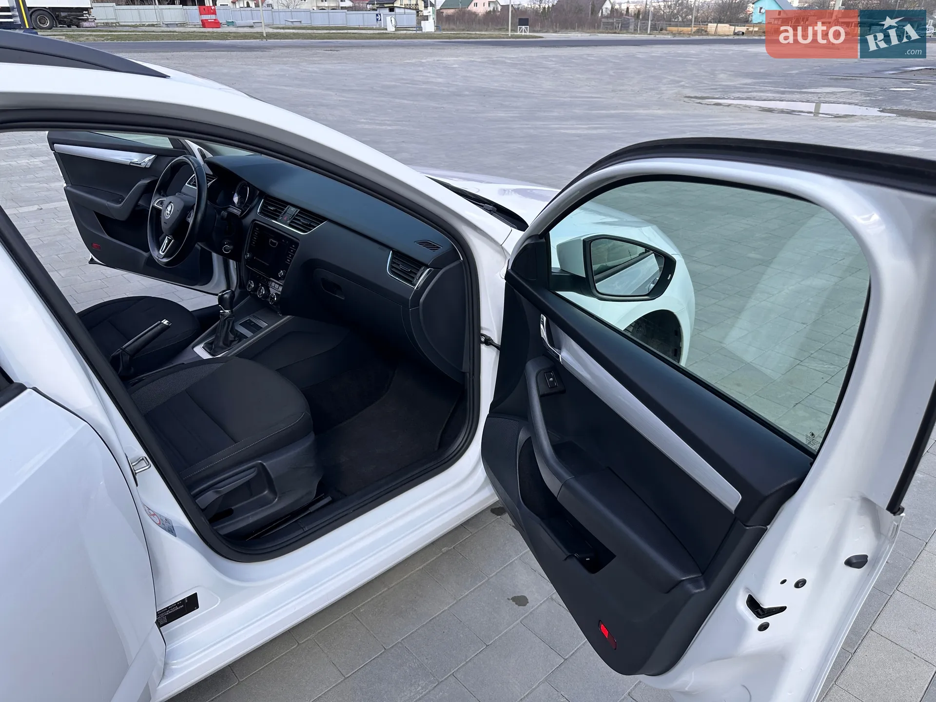 2019 Skoda Octavia - мініатюра 14