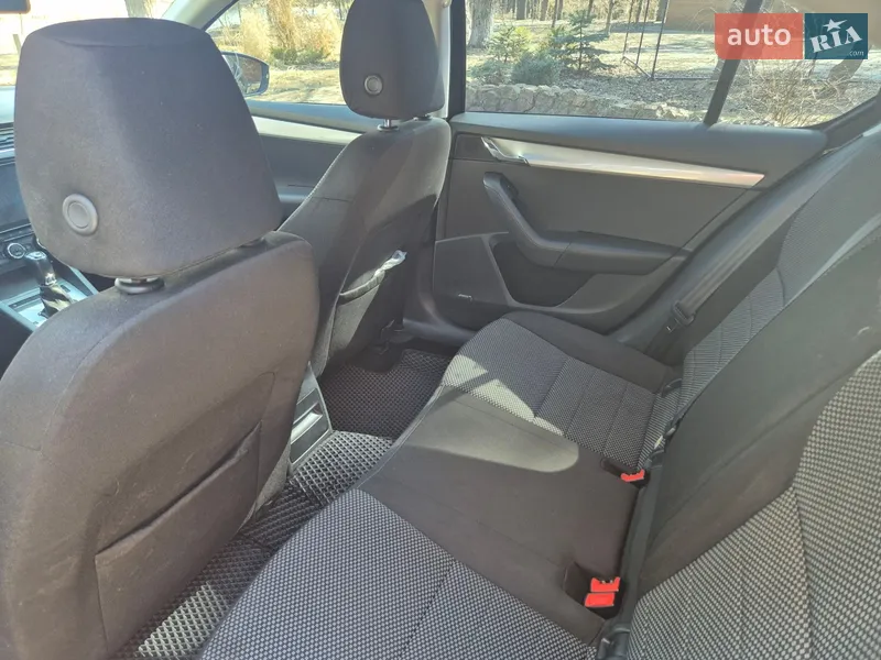 Skoda Octavia 2013 VIN TMBAC2NEXEB007626 фото оголошення 15 з 55
