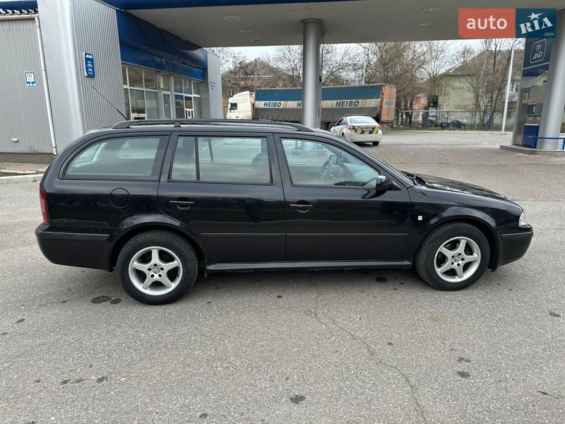 Універсал Skoda Octavia 2004 в Миколаєві