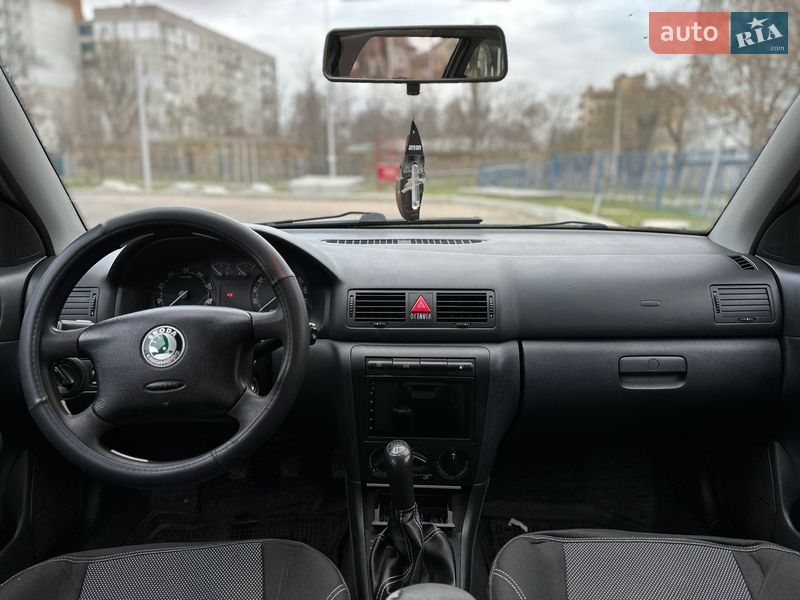 Універсал Skoda Octavia 2004 в Миколаєві