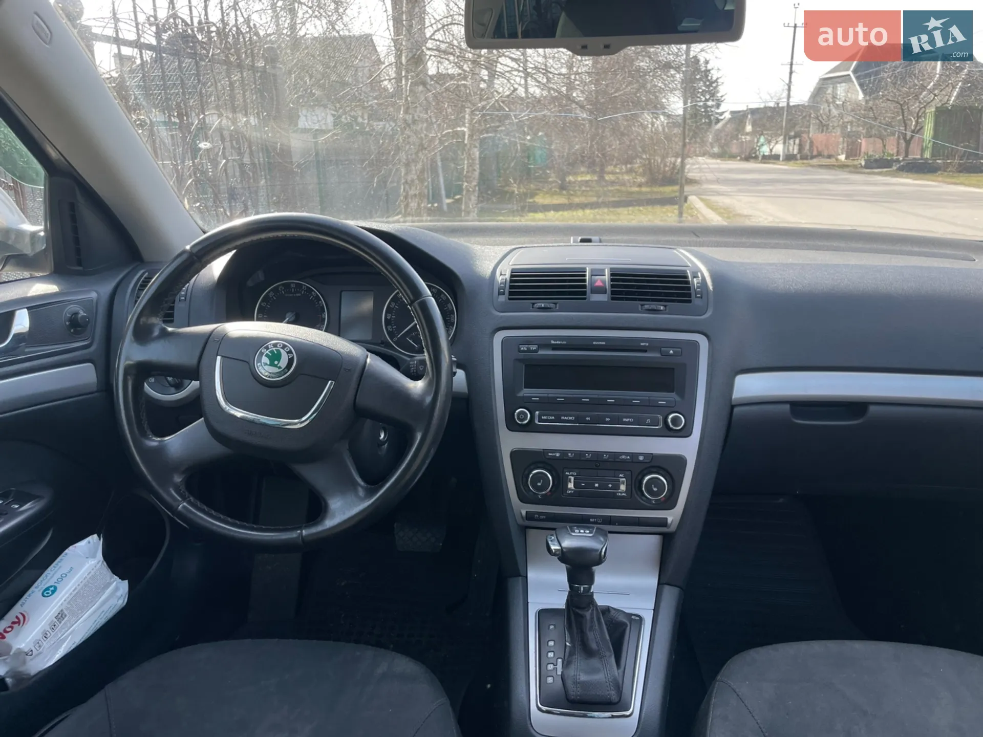 2010 Skoda Octavia - мініатюра 5