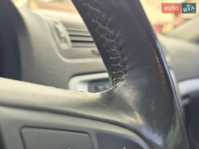 Универсал Skoda Octavia 2011 в Ирпене