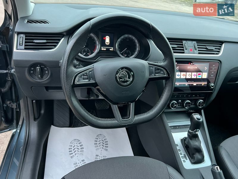Универсал Skoda Octavia 2019 в Радивилове фото 27 Универсал Skoda Octavia 2019 в Радивилове
