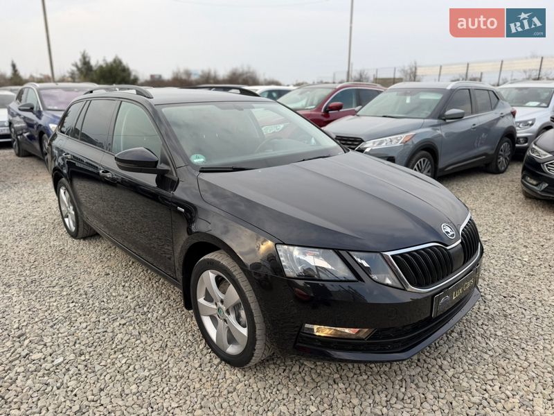 Универсал Skoda Octavia 2017 в Ивано-Франковске