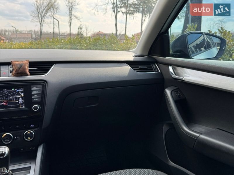 Универсал Skoda Octavia 2014 в Мукачево