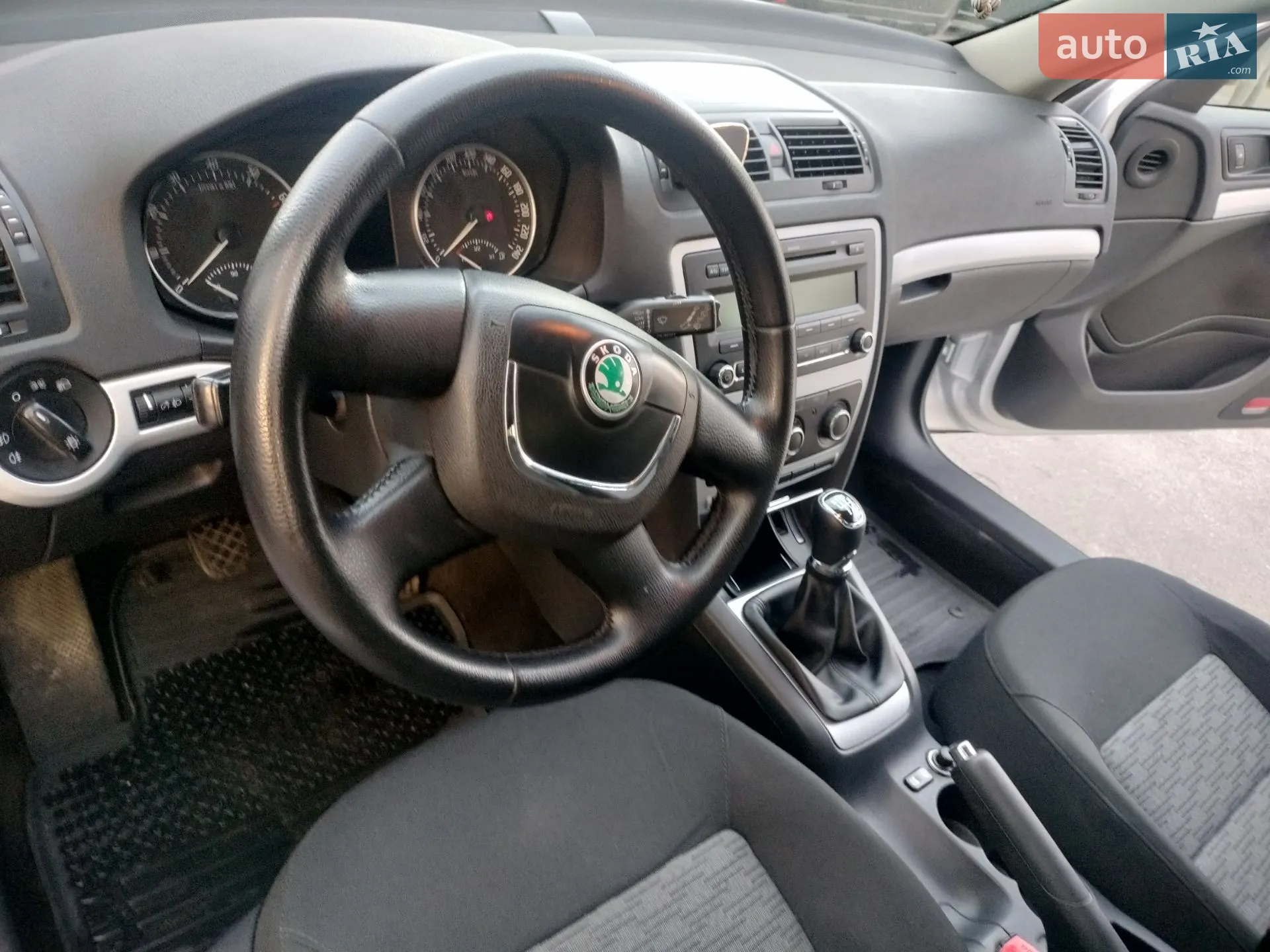 2011 Skoda Octavia - мініатюра 11
