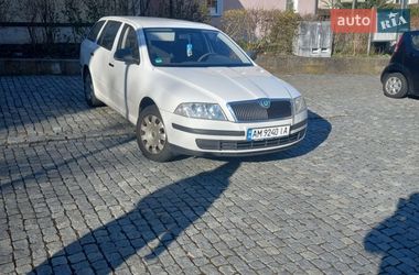 Універсал Skoda Octavia 2011 в Житомирі